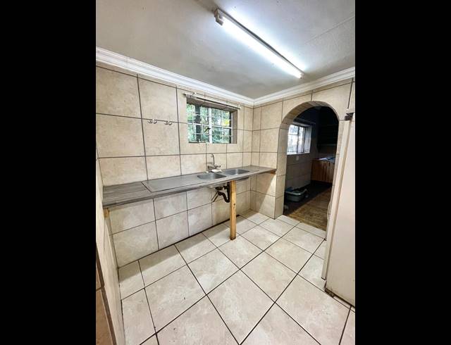 3 BEDROOM FREEHOLD FOR SALE IN UNITAS PARK
